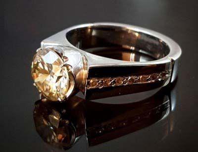 انگشتر نقره لوکس الماس روسی موزانایت