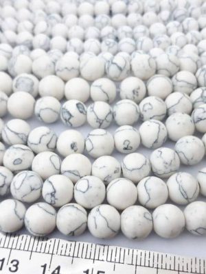 هولیت چیست | وضوح و درخشندگی هولیت  | برش و شکل هولیت | معادن هولیت در جهان | نگهداری و شستشوی سنگ جواهر هولیت