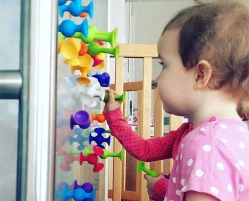 مولکول چسبنده